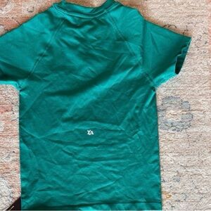 Young LA shirt NWT XS